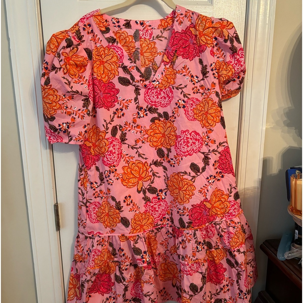 Boutique dress for and flair style. Lg